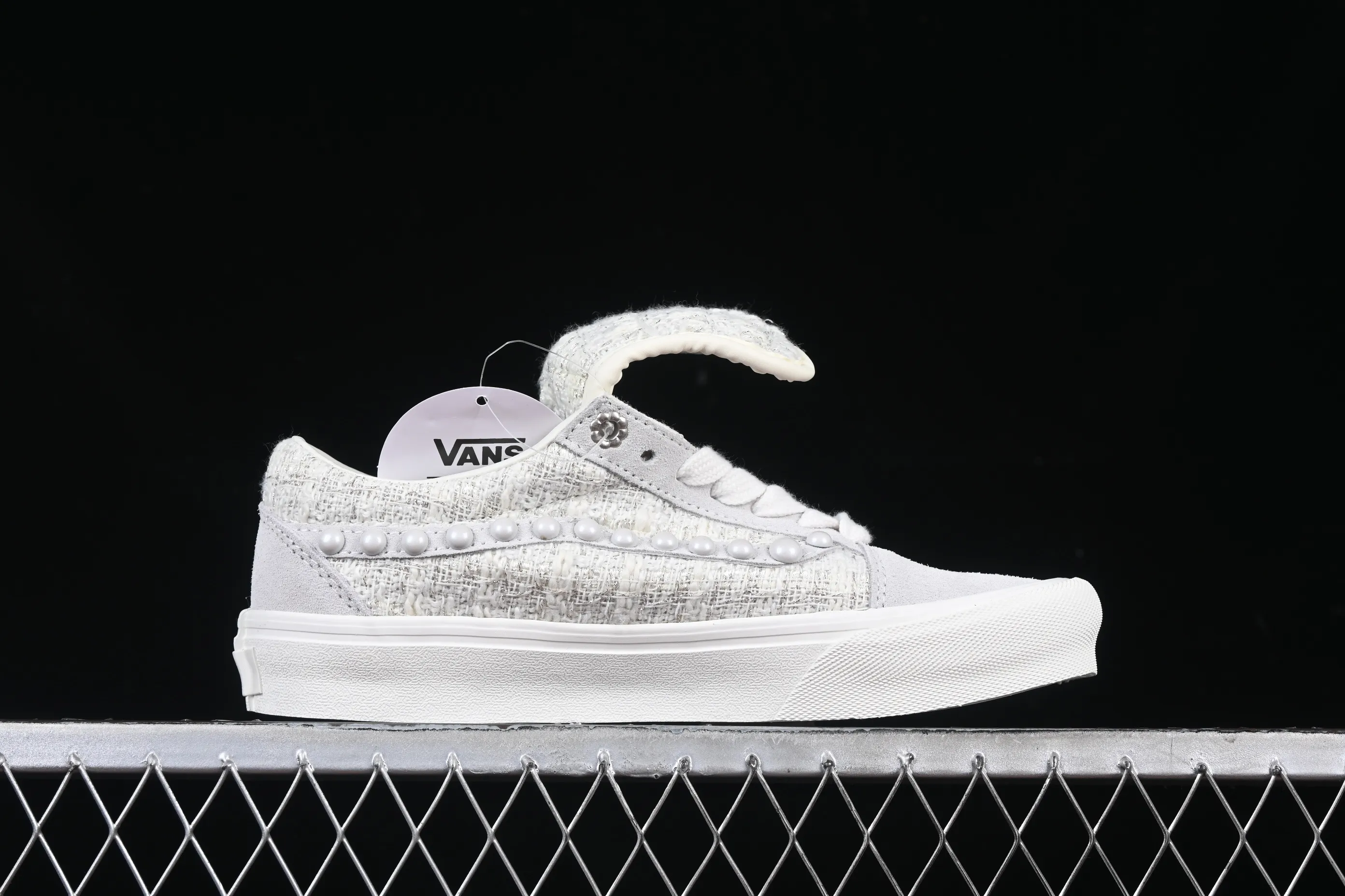 All categories Vans Vans series Vans Low Vans low-top Vans Skool Ext pearl white long tongue low-top casual sneakers VN000EEMQC5